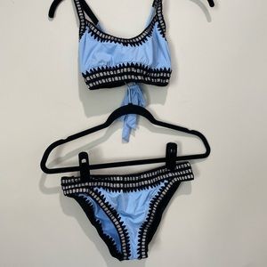 Crochet style trimmed bikini set